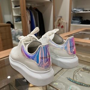 Alexander McQueen sneaker